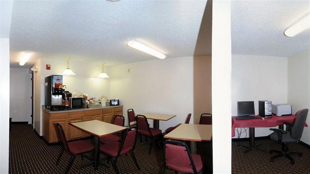 Knights Inn Columbus/Franklinton Екстериор снимка