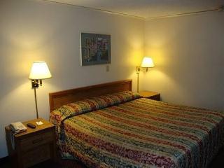 Knights Inn Columbus/Franklinton Екстериор снимка